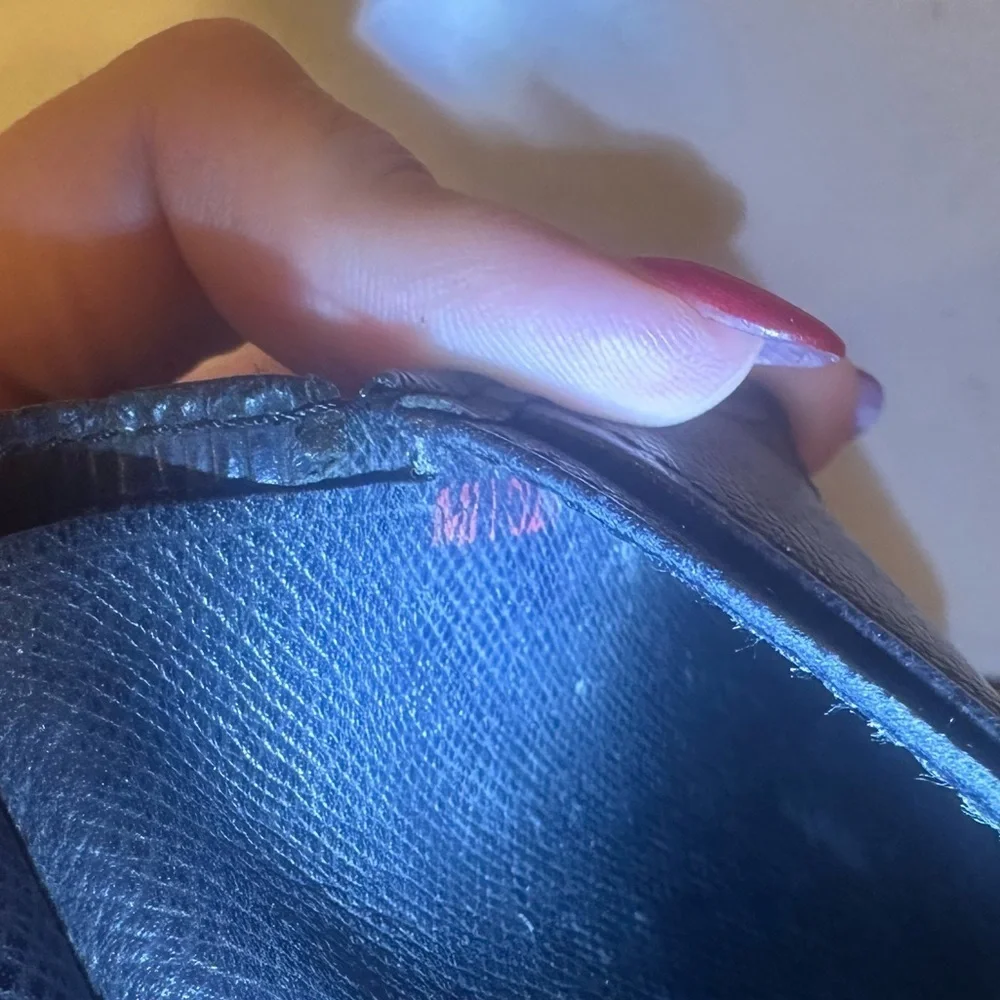 Louis Vuitton Black Epi Bi-Fold Wallet with Kiss lock